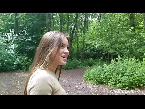 ❤️ Ech hunn dem Evelina virgeschloen datt mir op enger ëffentlecher Plaz fécken! Si sot jo. Dunn hunn ech hatt an den Arsch gefickt an an hirem Mond kum. Dunn huet si sech selwer gepisst. Hausgemachte Porno op Porno lb.pornsos-com.ru ❤