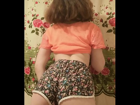 ❤️ Sexy jonk Babe deet hir Shorts op der Kamera of Hausgemachte Porno op Porno lb.pornsos-com.ru ❤
